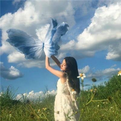 51黑料网曝 - 某95后小花被曝学历造假，母校回应引争议